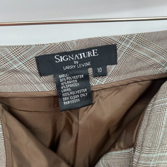 Signature by Larry Levine Pantsuit with Skirt Size 10 - Picture 12 of 14